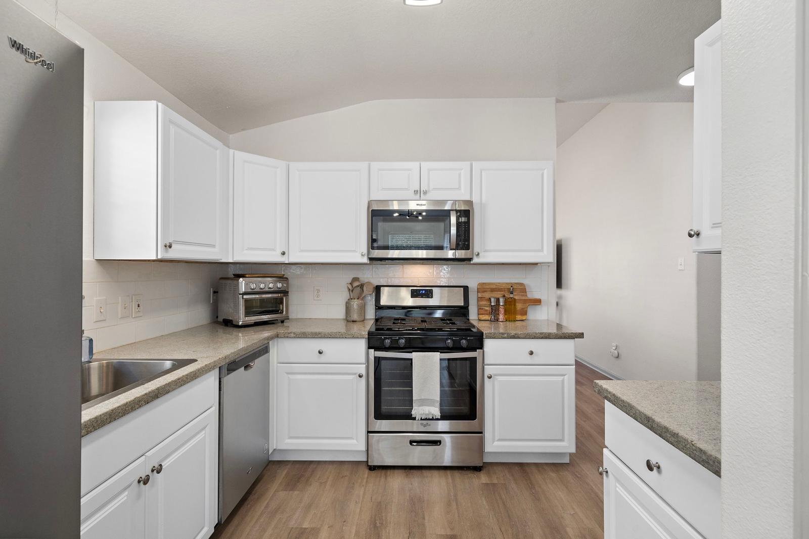 Space Cleaners LLC - Why Choose Us - Your Trusted Cleaning Partner in Houston